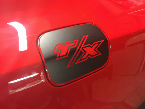 Autocollant en vinyle de recouvrement de porte à gaz Custom T/X pour aile arrière Dodge Charger 2011-2017