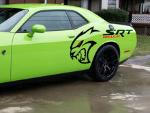 SRT Challenger Hellcat Grand panneau d’autocollants kit de décalcomanies avec yeux rouges
 2