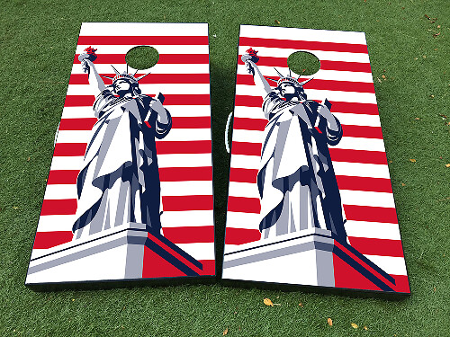 Ensemble d'autocollants enveloppants pour planche de jeu de cornhole avec drapeau américain et Statue de la Liberté