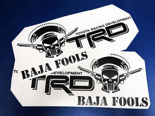 Autocollants latéraux de benne TRD Style Baja Fools Punisher Skull pour camions Toyota_2