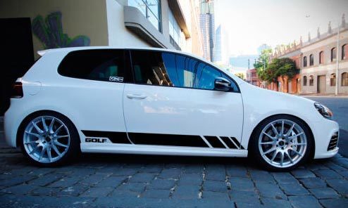 Autocollant vinyle décoratif Racing Style Syripes pour porte latérale Volkswagen Golf GTI