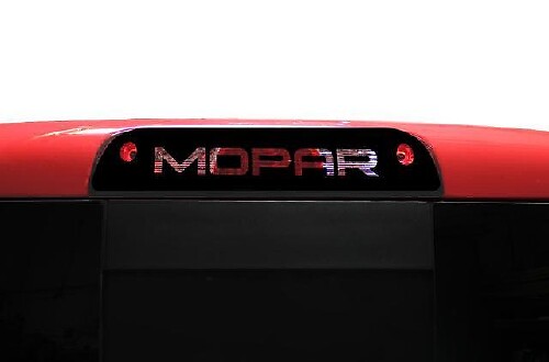 Chevrolet Silverado (2014-2017)1500/2500 Autocollant en vinyle personnalisé 3ème kit d'enveloppe de feu stop - Mopar
