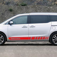 Autocollant en vinyle à rayures latérales de course adapté à Kia Sedona
 2