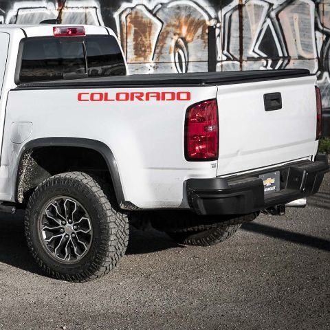 2X Graphiques multicolores Chevrolet Colorado Symbole Camion vinyle autocollant autocollant
