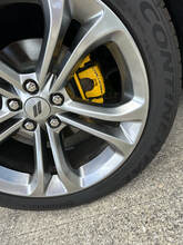 Dodge Challenger R/T RT Curved Caliper Brake HIGH TEMP Vinyl Sticker Decal (n’importe quelle couleur) 6X
 5
