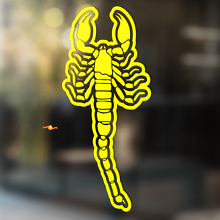 Scorpion du Désert avec Autocollant Vinyle Universel Contour_4