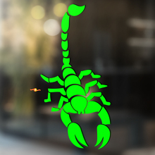 Autocollant vinyle universel Scorpion au museau relevé_2