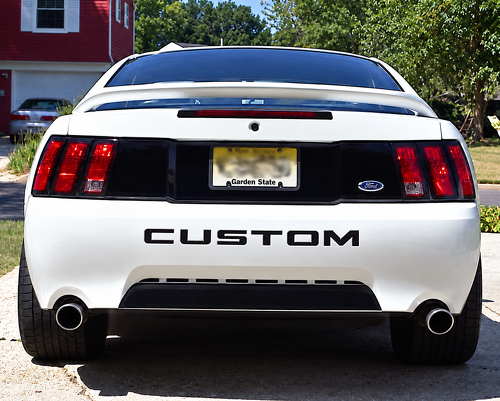 Solid Rear Trunk Lid Blackout Panel Coffre Autocollant vinyle pour Ford Mustang 1999-2004