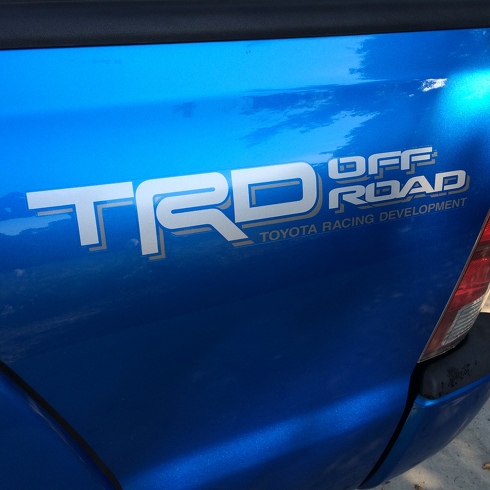 2 côtés Toyota TRD camion hors route 4x4 Toyota Racing Tacoma autocollant vinyle autocollant #3