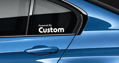 Powered By Custom 6x2.1 Inch Lettering Pair — Autocollant vinyle (vitre latérale) pour Dodge Ram 1500