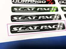 Volant Scat Pack Emblème gris en forme de dôme Autocollant Challenger Charger Scatpack
 2