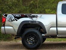 Paire de TRD 4x4 hors route boussole montagnes édition lit côté vinyle autocollants graphiques kit d'autocollants pour Toyota Tacoma toutes les années
 2