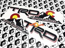 Paire de TRD Off Road Mountains avec Colorado State Flag Sunset Shadows Sun Sunset pour Toyota Tacoma Tundra FJ Cruiser
 3