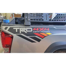 Autocollants en vinyle Vintage Old Style Stripes TRD 4x4 PRO Sport Off Road Bed Side, adaptés à Tacoma 13-24 ou Tundra 13-24
 4