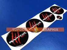 4 capuchons centraux de roue Raptor SVT marques de rayures rouges insigne bombé emblème autocollant en résine
 2