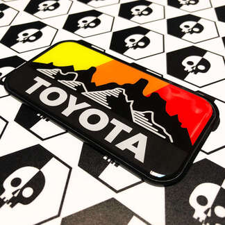 Nouveau Toyota Overland Mountains Vintage Colors Badge Emblem Bombed Decal avec polystyrène à fort impact

