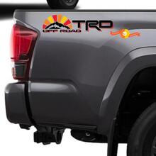 Paire d'autocollants en vinyle TRD 4x4 hors route avec montagnes Vintage Sunset Retro Old Style Side pour Tacoma Tundra 4Runner
 2