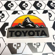 Paire d'autocollants emblème bombé Vintage Sunset Mountain Toyota_3