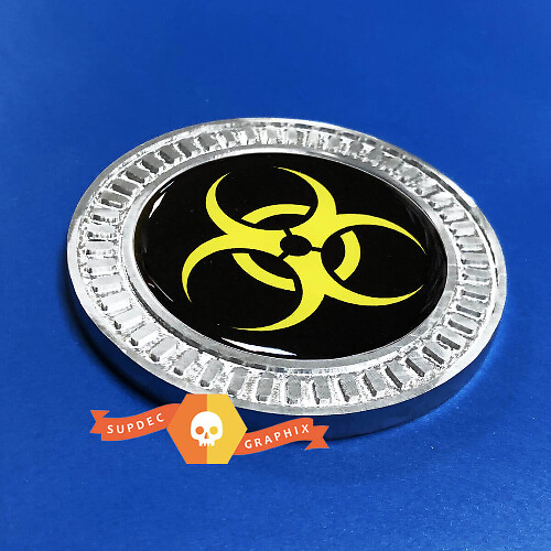 Badge émaillé 3D en aluminium jaune Biohazard pour Jeep Wrangler