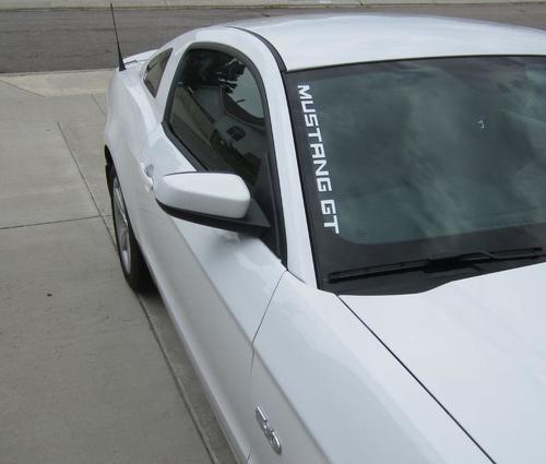Autocollant de fenêtre de pare-brise Ford Mustang Gt Autocollant graphique sous licence Ford