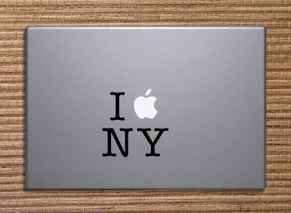 J'aime l'autocollant de New York MacBook Sticker
